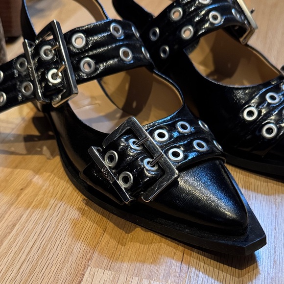 Ganni Feminine Buckle Ballerinas in Black, Size 10 / 41 - Picture 6 of 6